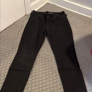 Old Navy Women's Black Skinny Jeans